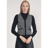 Women's V-Neck Buttoned Sleeveless Top