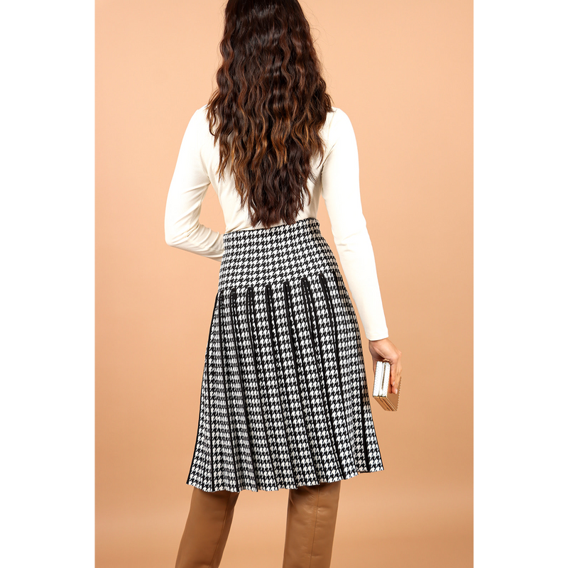 Women's Houndstooth Pleated Knit Skirt